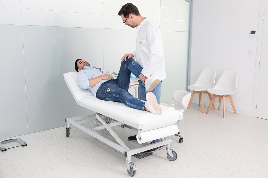 Chronic osteomyelitis: when the bone infection does not respond to antibiotics and surgery