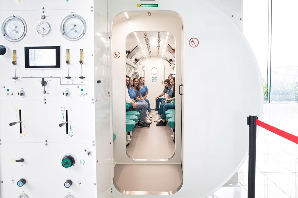 Medizinische Mehrplatz-Druckkammer von Hyperbarium