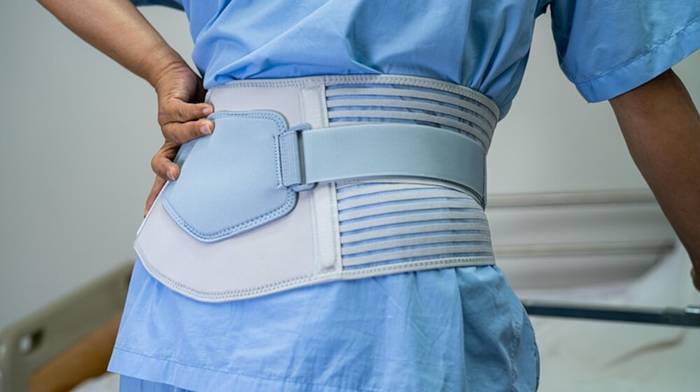 5 esercizi essenziali per il recupero completo dopo l'intervento all'anca